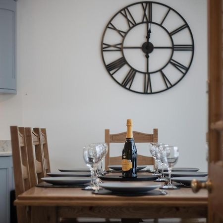 Pendeilo Villa - 5 Bedroom Holiday Home - Amroth Buitenkant foto