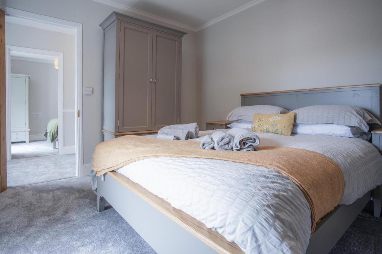 Pendeilo Villa - 5 Bedroom Holiday Home - Amroth Buitenkant foto