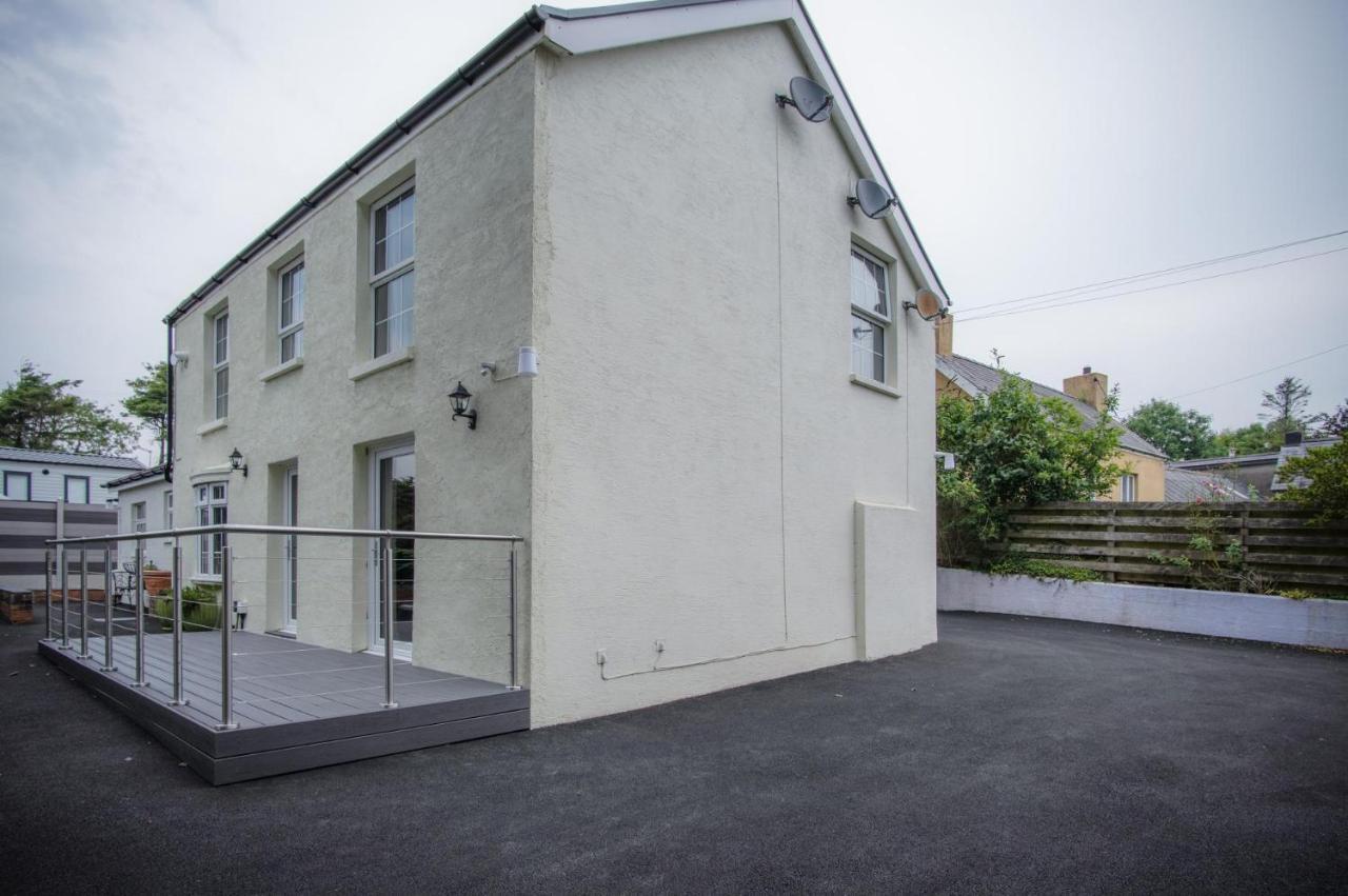 Pendeilo Villa - 5 Bedroom Holiday Home - Amroth Buitenkant foto