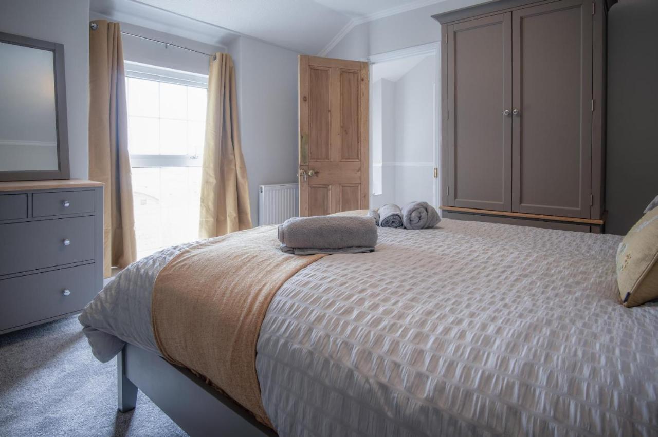 Pendeilo Villa - 5 Bedroom Holiday Home - Amroth Buitenkant foto