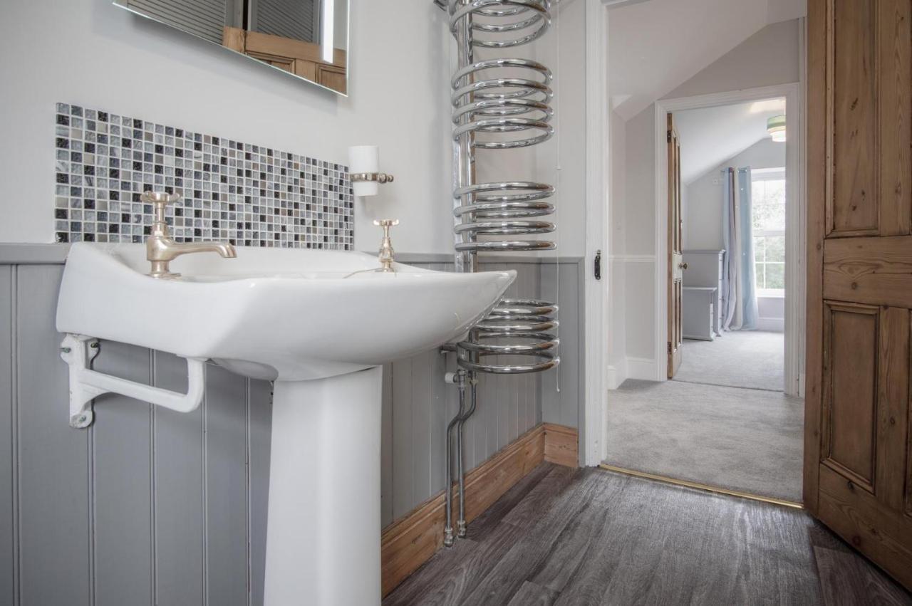 Pendeilo Villa - 5 Bedroom Holiday Home - Amroth Buitenkant foto